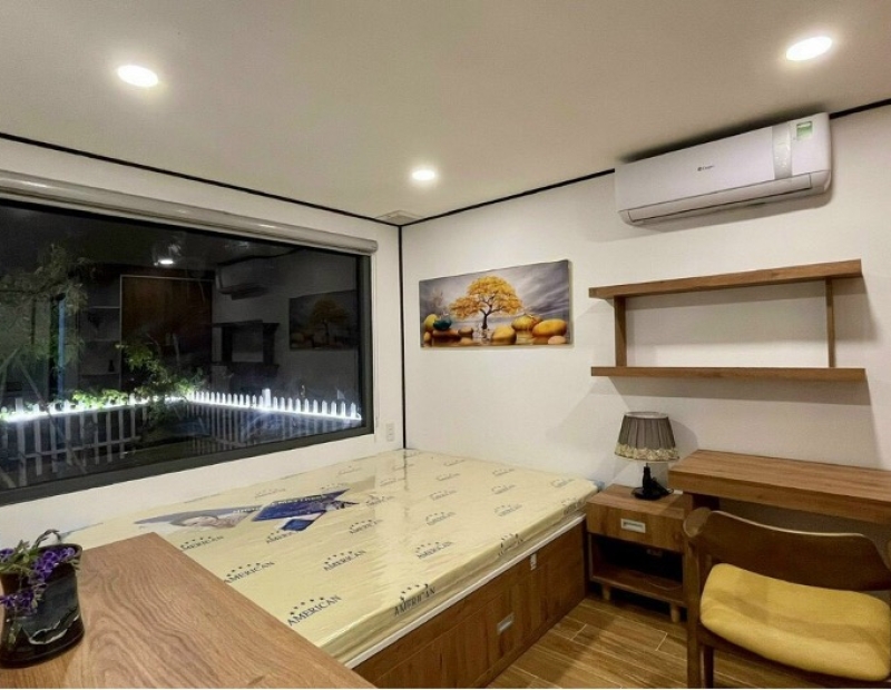 Interior & exterior accessories